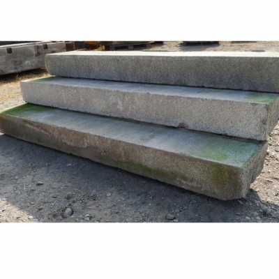 Marche granit - antique French granite steps POA